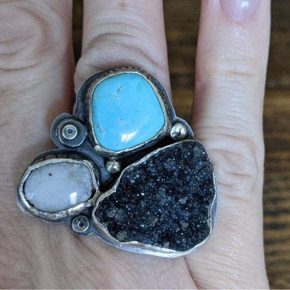 Large Sterling Silver, Turquoise, Quartz Druzy, & Enamel Statement Ring. - Picture 2 of 14